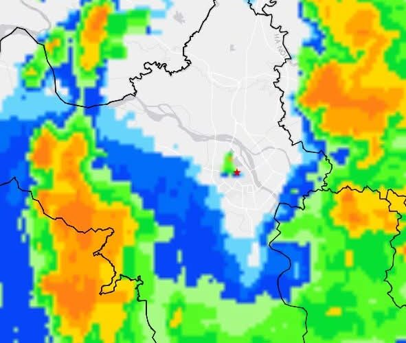 Chiều 13/10: Khối mây dông lớn bao phủ miền Bắc, nhiều nơi mưa to kèm sấm sét mạnh