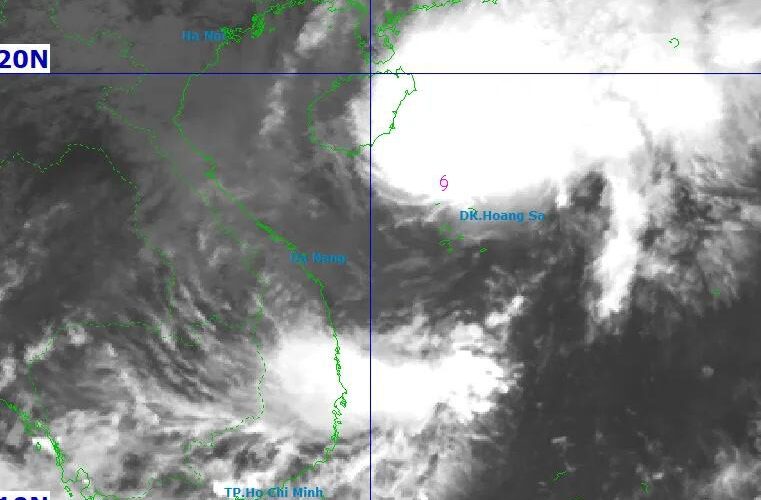 Bão số 12 sẽ đổ bộ vào Huế – Quảng Ngãi gây mưa rất lớn