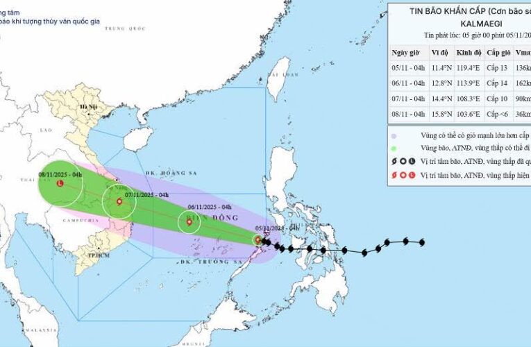 BÃO KALMAEGI GIẬT CẤP 17 HƯỚNG VỀ BIỂN ĐÔNG, DỰ BÁO GÂY MƯA LỚN VÀ GIÓ MẠNH Ở MIỀN TRUNG